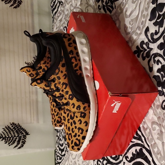 Puma Shoes Puma Leopard Womens Size 1 Sneakers Poshmark